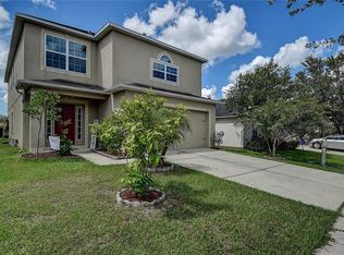 13215 Waterford Castle Dr, Dade City, FL 33525