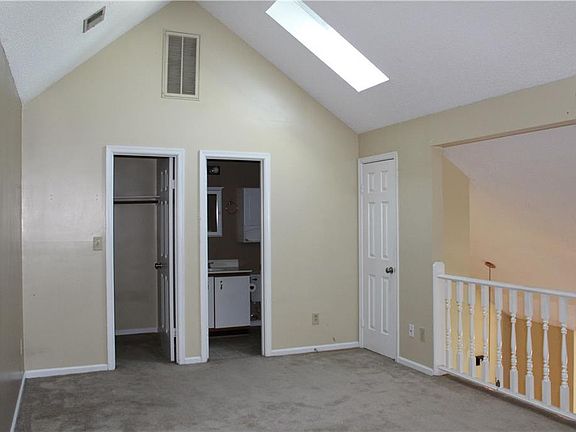 5th image of 4317 Briarbush Ln