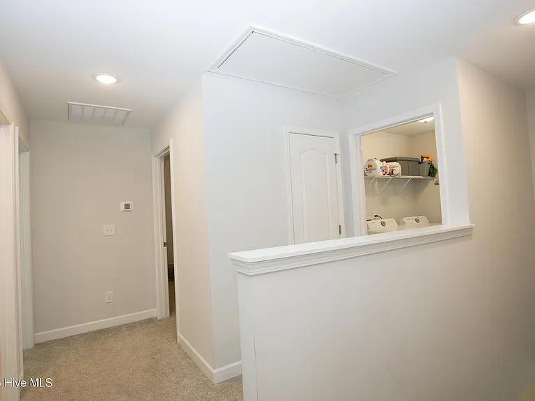 88 Kensington Dr — Photo 27