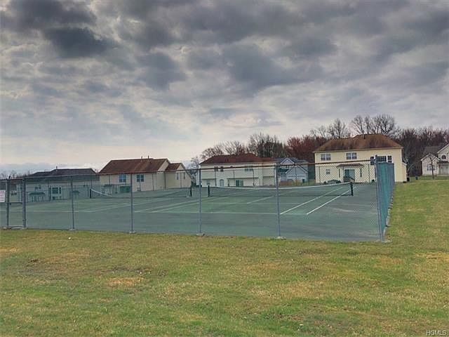 2nd image of 48 Wesley Ct
