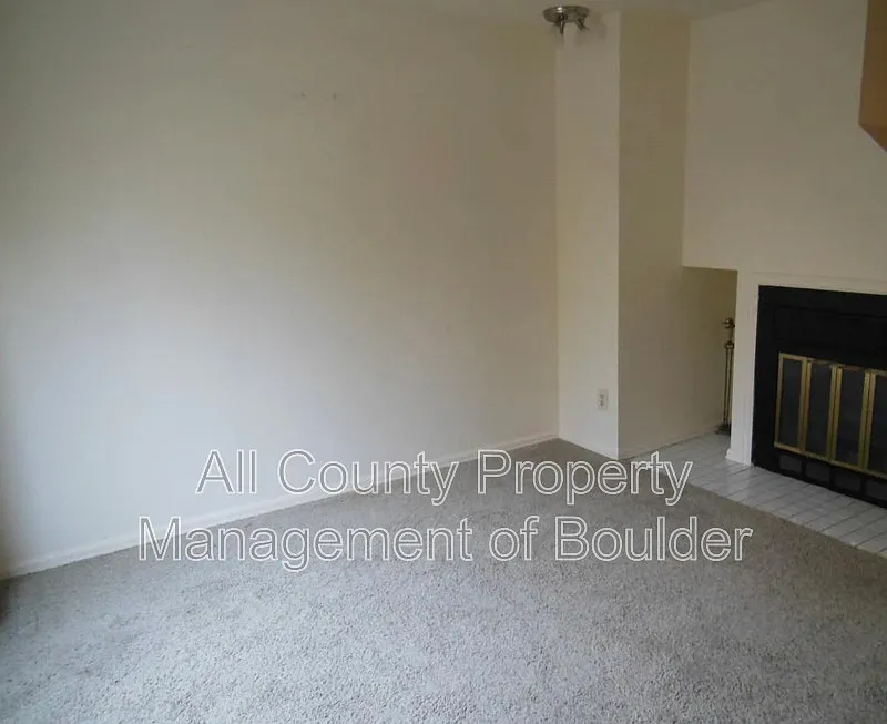 1 bed, 1.0 bath, 611 sqft, $1,700 — Photo 3