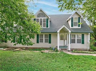 2136 NE Todd George Rd, Lees Summit, MO 64086