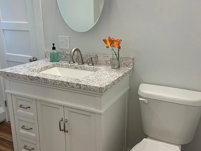 22 Maple St — Photo 14