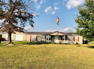 1886 Dangerfield Rd, Hodgenville, KY 42748