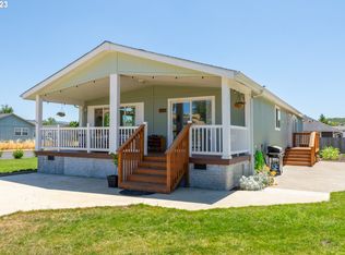 117 S Park Ct, Roseburg, OR 97471