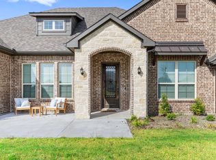 4208 Sanger Meadow Dr, Sanger, TX 76266