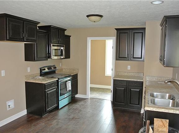5th image of 161 Fox Xing Lot 161