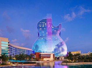 524 Glenn Pkwy #1, Hollywood, FL 33021