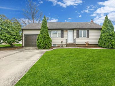 1 Gail Drive, Massapequa, NY, 11758