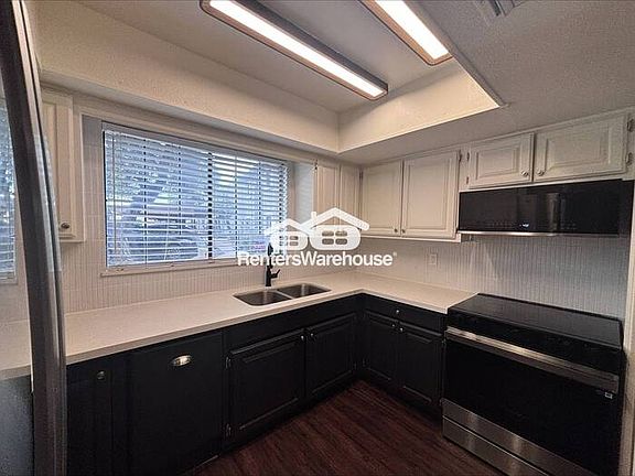 5th image of 15402 N 28th St Unit 130