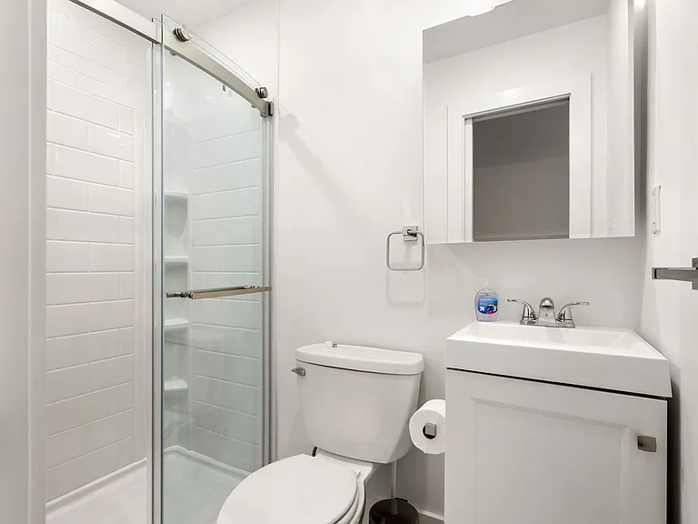 90 Forbes St #2 — Photo 3