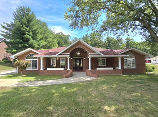 503 Kenwood Dr, Russell, KY 41169