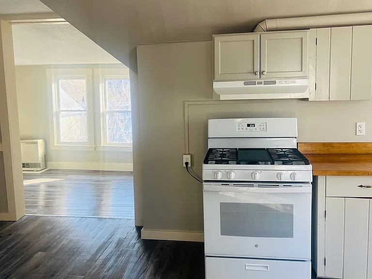 26-30 Mason Street — Photo 3