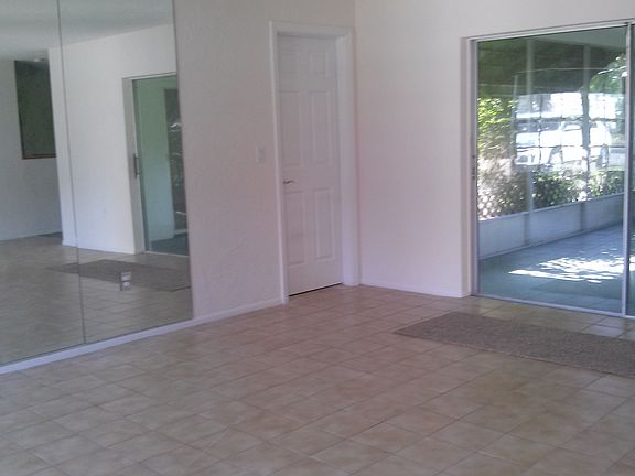5th image of 1501 Garden Ave