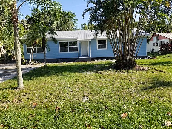 2nd image of 3661 Tangerine Dr