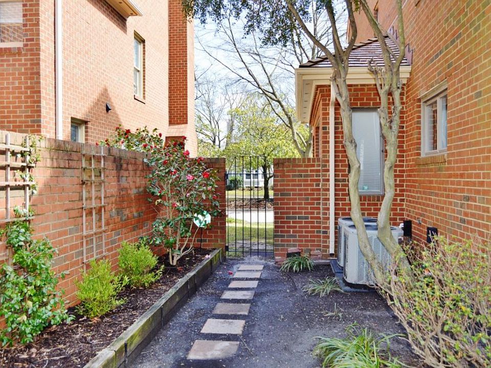 2nd image of 1345 Llewellyn Ave #1