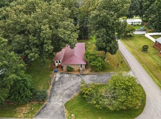 117 Bruce St, Huntland, TN 37345