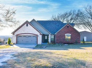 1711 Fulkerson Rd, Ada, OK 74820