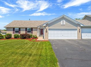 3024 Hamlin Dr, Machesney Park, IL 61115