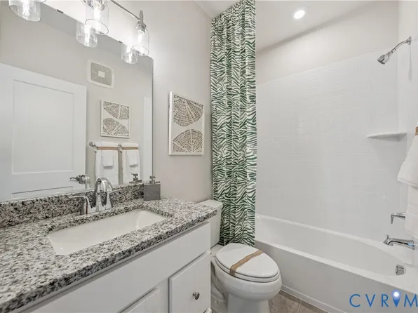 10125 Five Iron Run, Midlothian, VA 23112