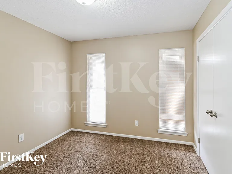 6630 Windflower Ln — Photo 9