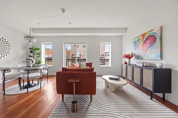 Living room, photo 2