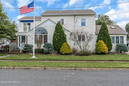 124 Neptune Pl Photo 1