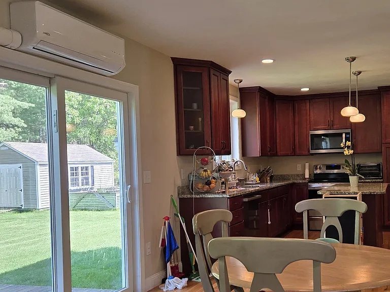 37 Schwinn Dr — Photo 11