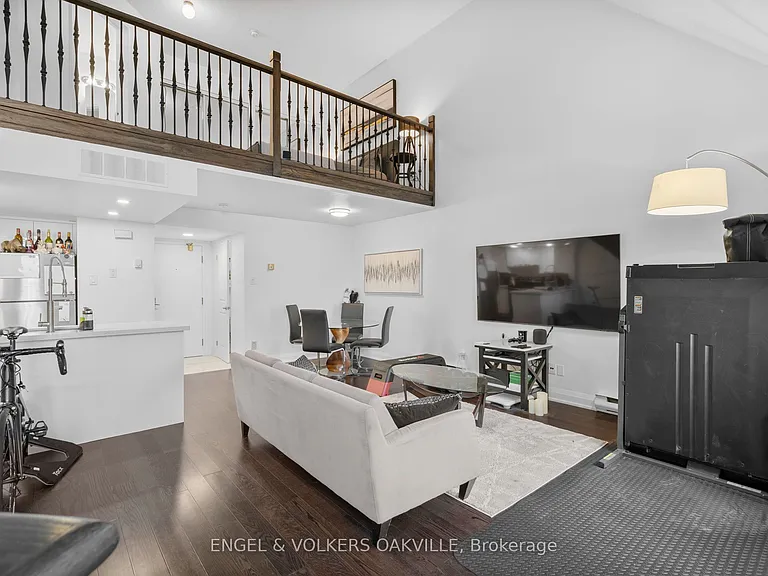 100 Bronte Rd #416 — Photo 12