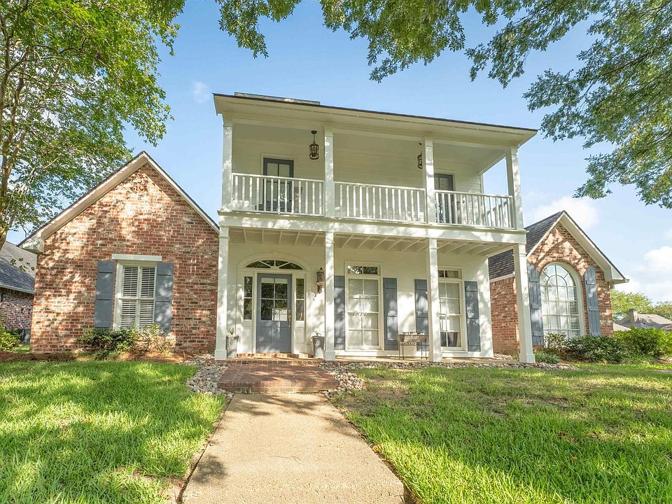 1st image of 233 Plantation Ridge Ln