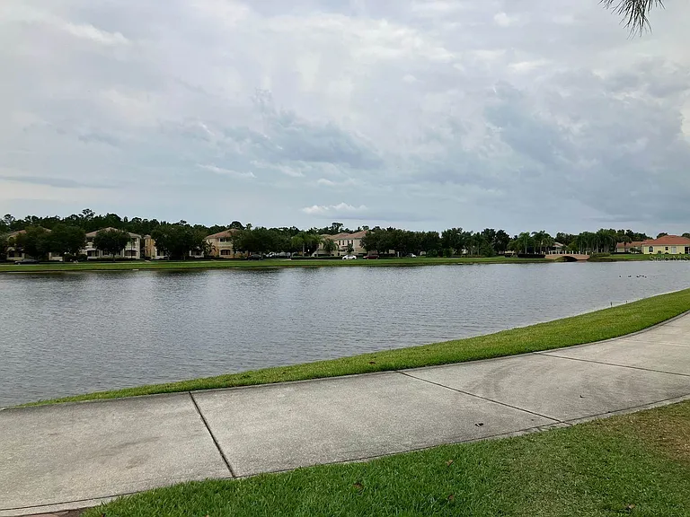 11896 Fiore Dr — Photo 38