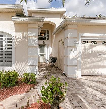 4th image of 426 High Vista Dr