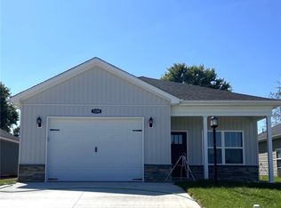 1398 Poplar Trace Way NW, Corydon, IN 47112