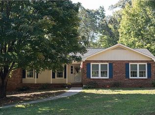 1230 Mardele Ln, Winston Salem, NC 27105
