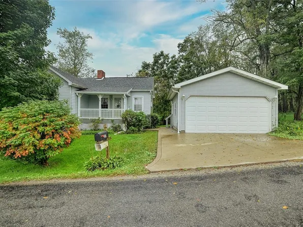 23 Ridge Rd, Avella, PA 15312