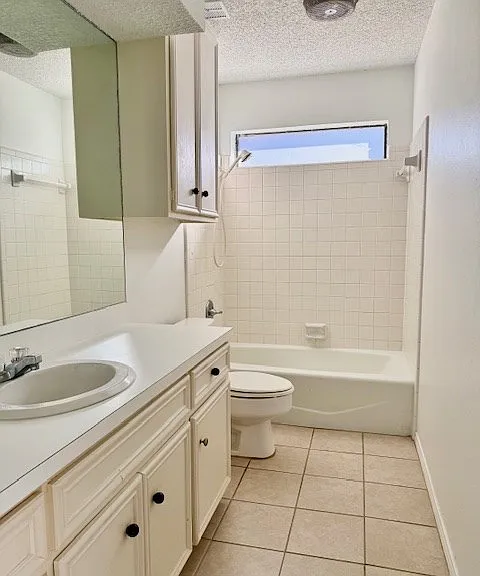 2405 Castleford Rd — Photo 8