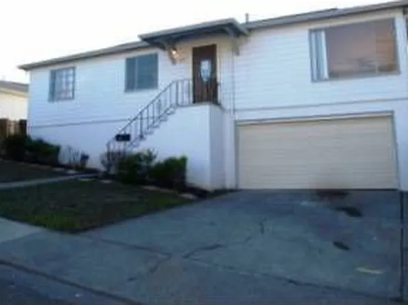 313 Mesa Verde Dr, Vallejo, CA 94589