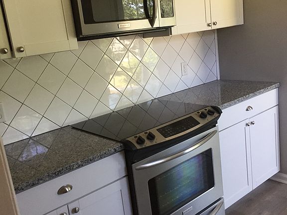 New kitchen 