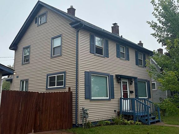 4th image of 1905 Baxter Ave