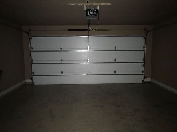 3rd image of 5166 Coyote Run