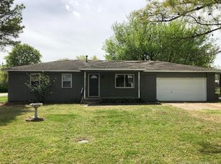 801 W 5th St, Skiatook, OK 74070