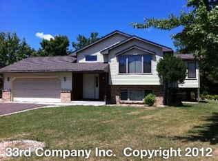 501 Witt Ct, Vadnais Heights, MN 55127