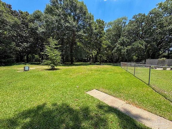 3rd image of 3574 Gardenview Rd #0