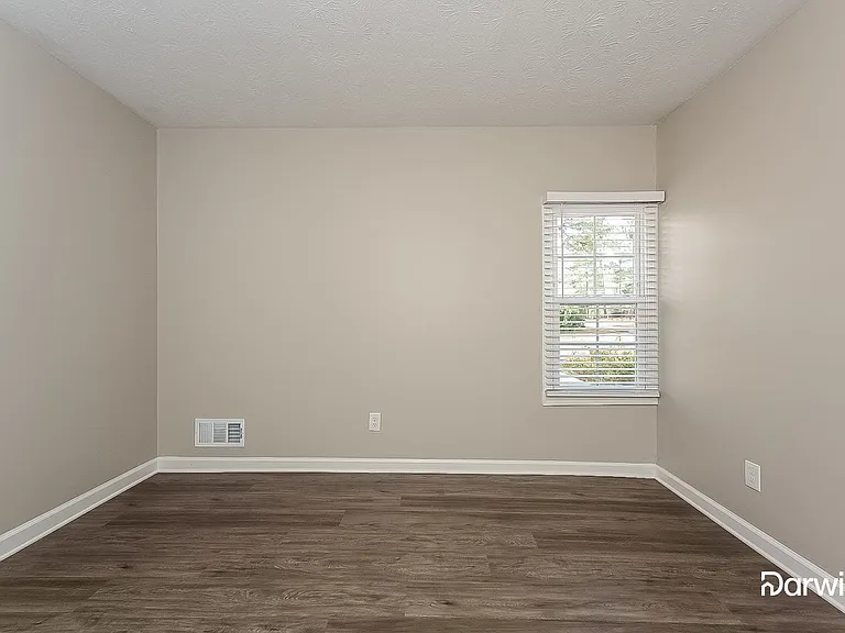 349 Judy Dr — Photo 12