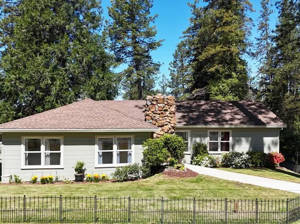10362 Mercury Dr, Grass Valley, CA 95945