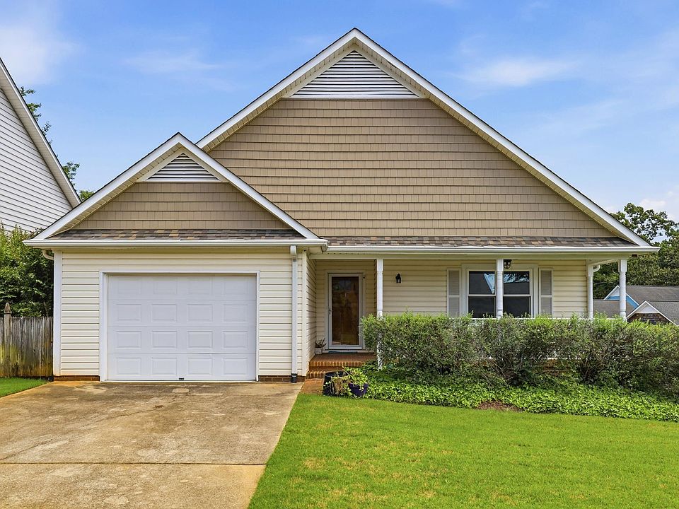 1st image of 33 Tilbury Way