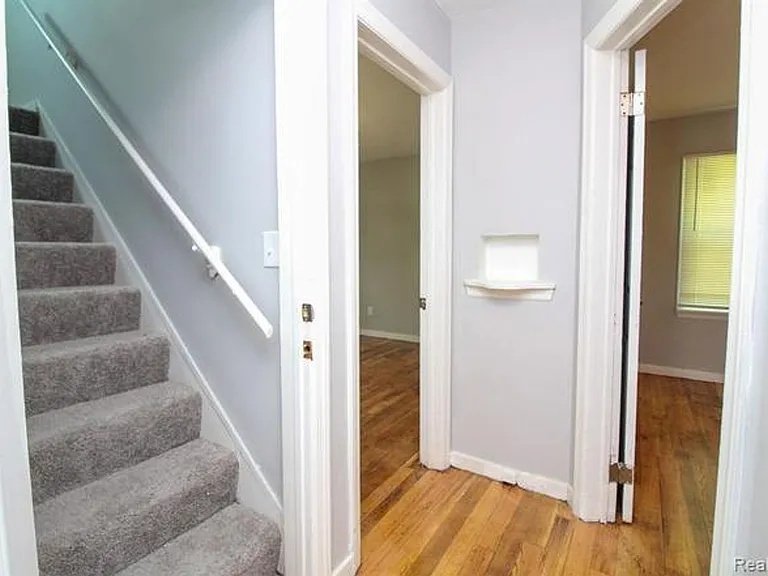 11689 Wayburn St — Photo 9