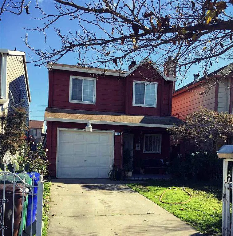 28 3rd St photo 1