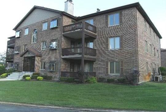 1st image of 6431 Oak Forest Ave #734