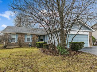 308 Bayberry Dr, Algonquin, IL 60102